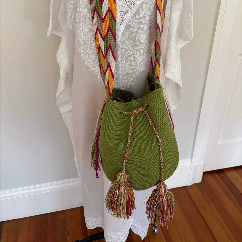 Columbian Wayuu Mochila bag , green